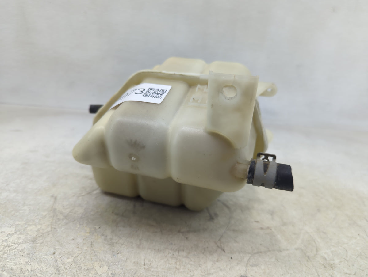 2005 Nissan Pathfinder Radiator Coolant Overflow Expansion Tank Bottle - Oemusedautoparts1.com
