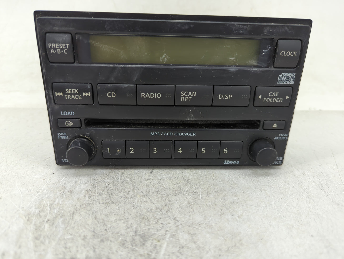 2006-2007 Nissan Pathfinder Radio AM FM Cd Player Receiver Replacement P/N:28185ZR40A Fits Fits 2006 2007 OEM Used Auto Part