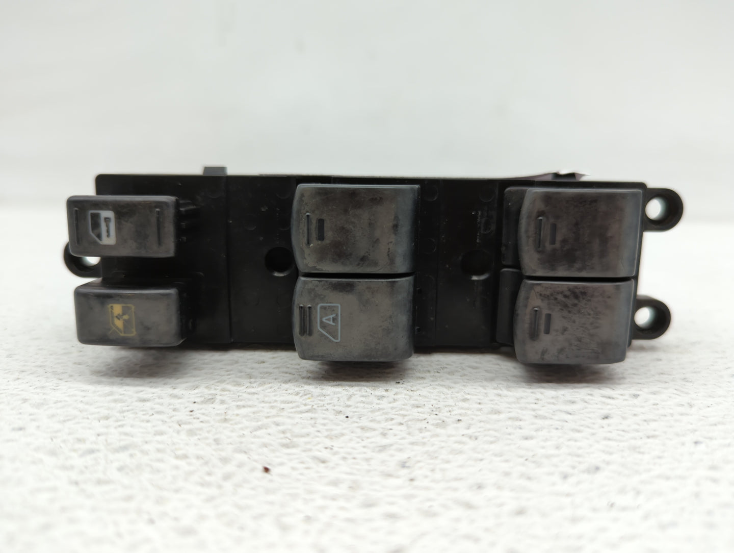 2005-2006 Nissan Pathfinder Master Power Window Switch Replacement Driver Side Left P/N:25401 ZP40B 25401 ZP80A Fits OEM Use