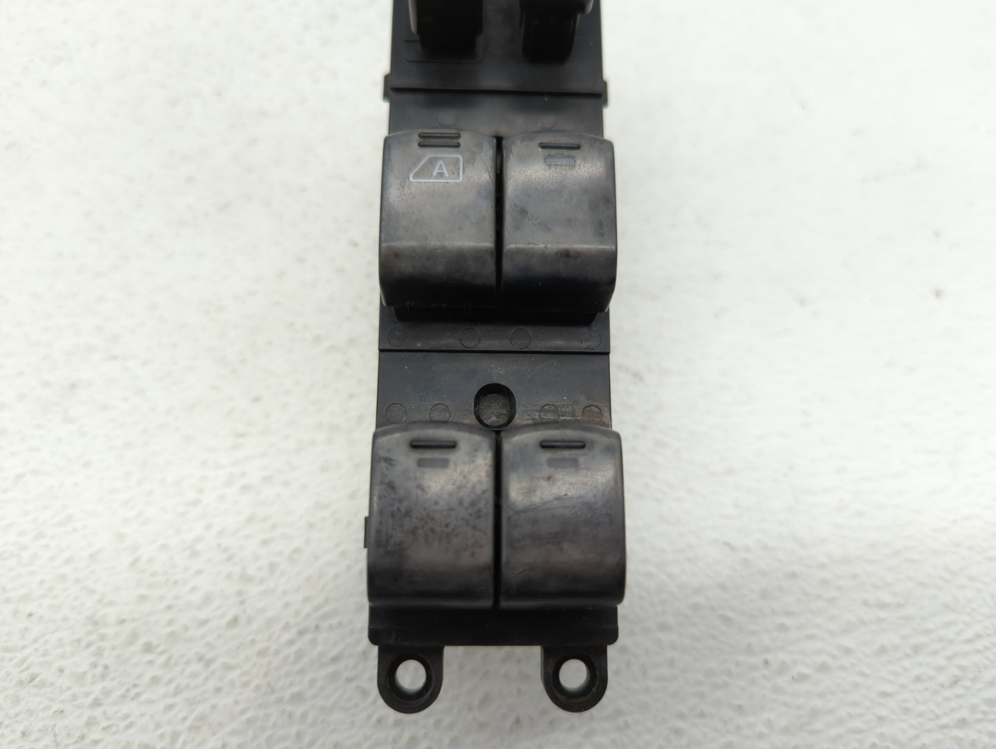 2005-2006 Nissan Pathfinder Master Power Window Switch Replacement Driver Side Left P/N:25401 ZP40B 25401 ZP80A Fits OEM Use