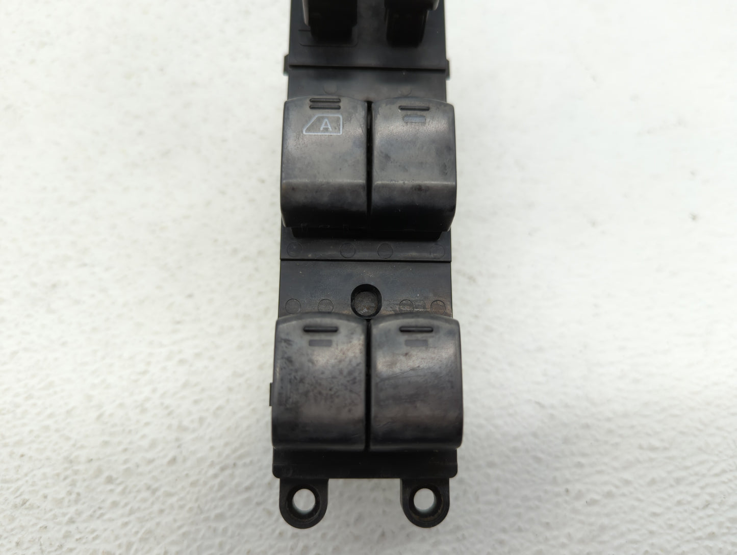 2005-2006 Nissan Pathfinder Master Power Window Switch Replacement Driver Side Left P/N:25401 ZP40B 25401 ZP80A Fits OEM Use