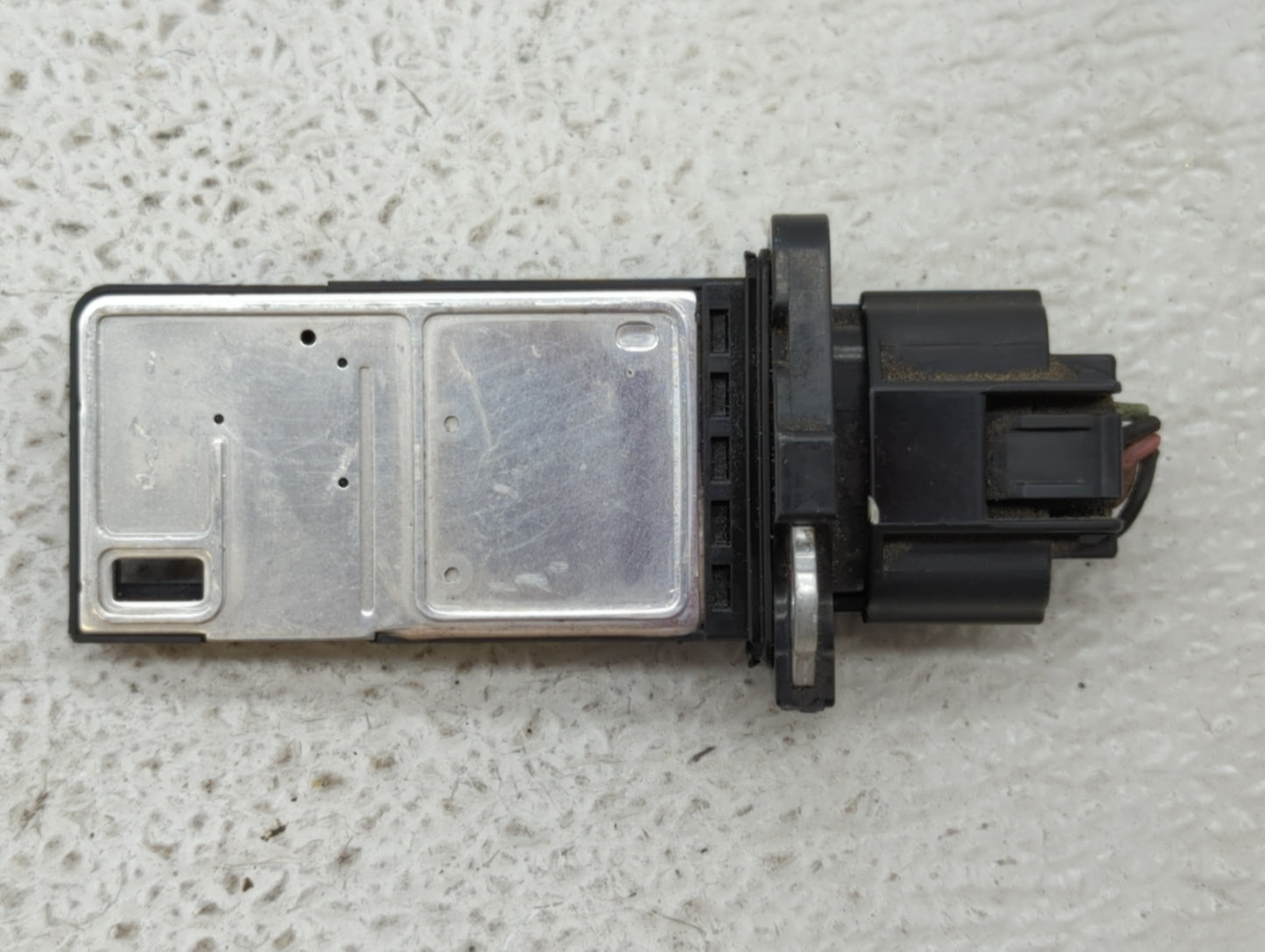 2005-2014 Nissan Pathfinder Mass Air Flow Meter Maf - Oemusedautoparts1.com