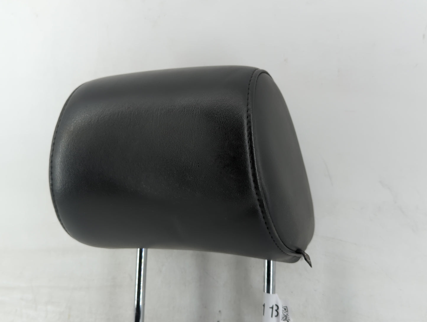 2006-2007 Nissan Pathfinder Headrest Head Rest Front Driver Passenger Seat Fits Fits 2006 2007 OEM Used Auto Parts - Oemused