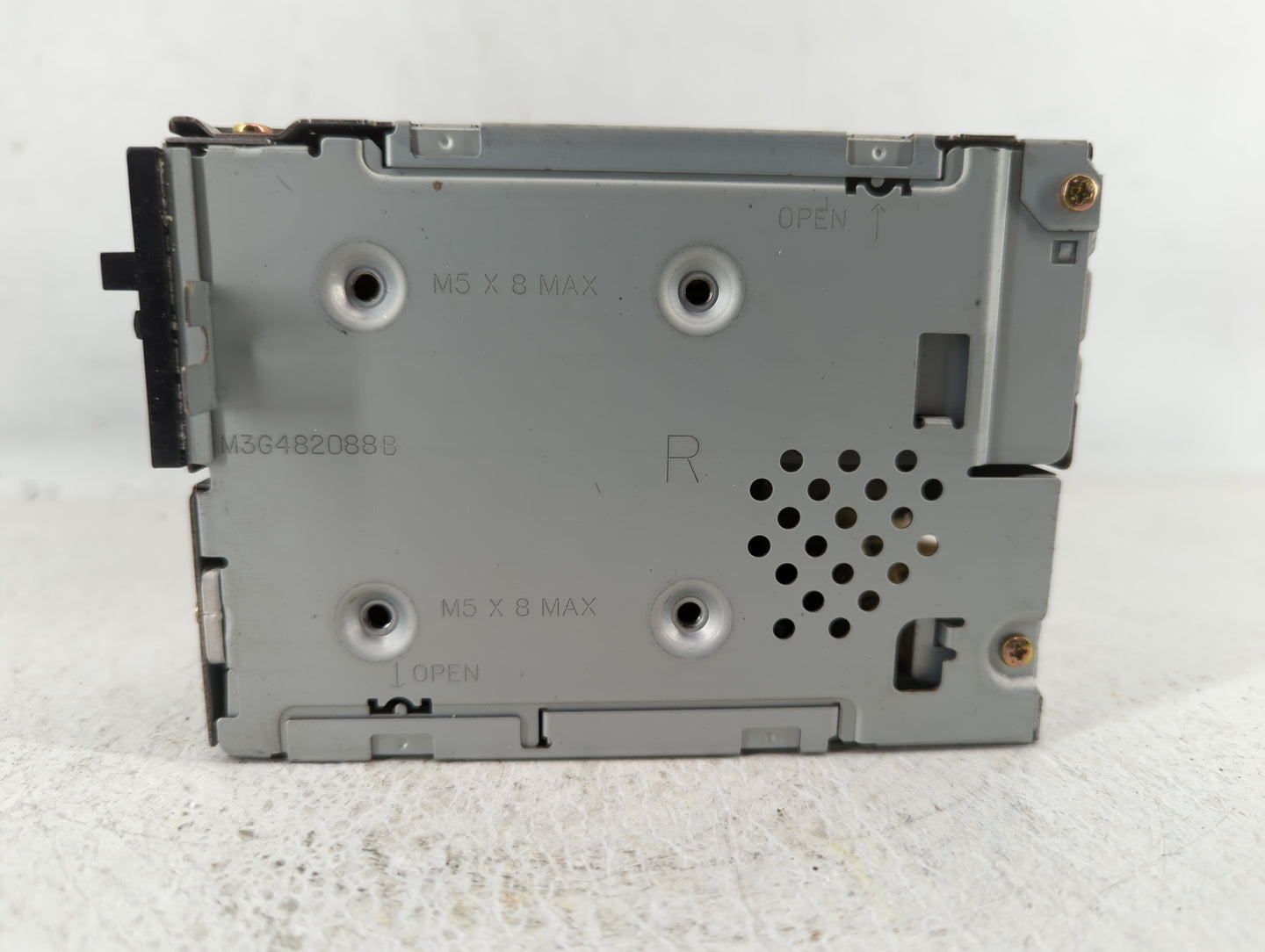 2006-2007 Nissan Pathfinder Am Fm Cd Player Radio Receiver - Oemusedautoparts1.com