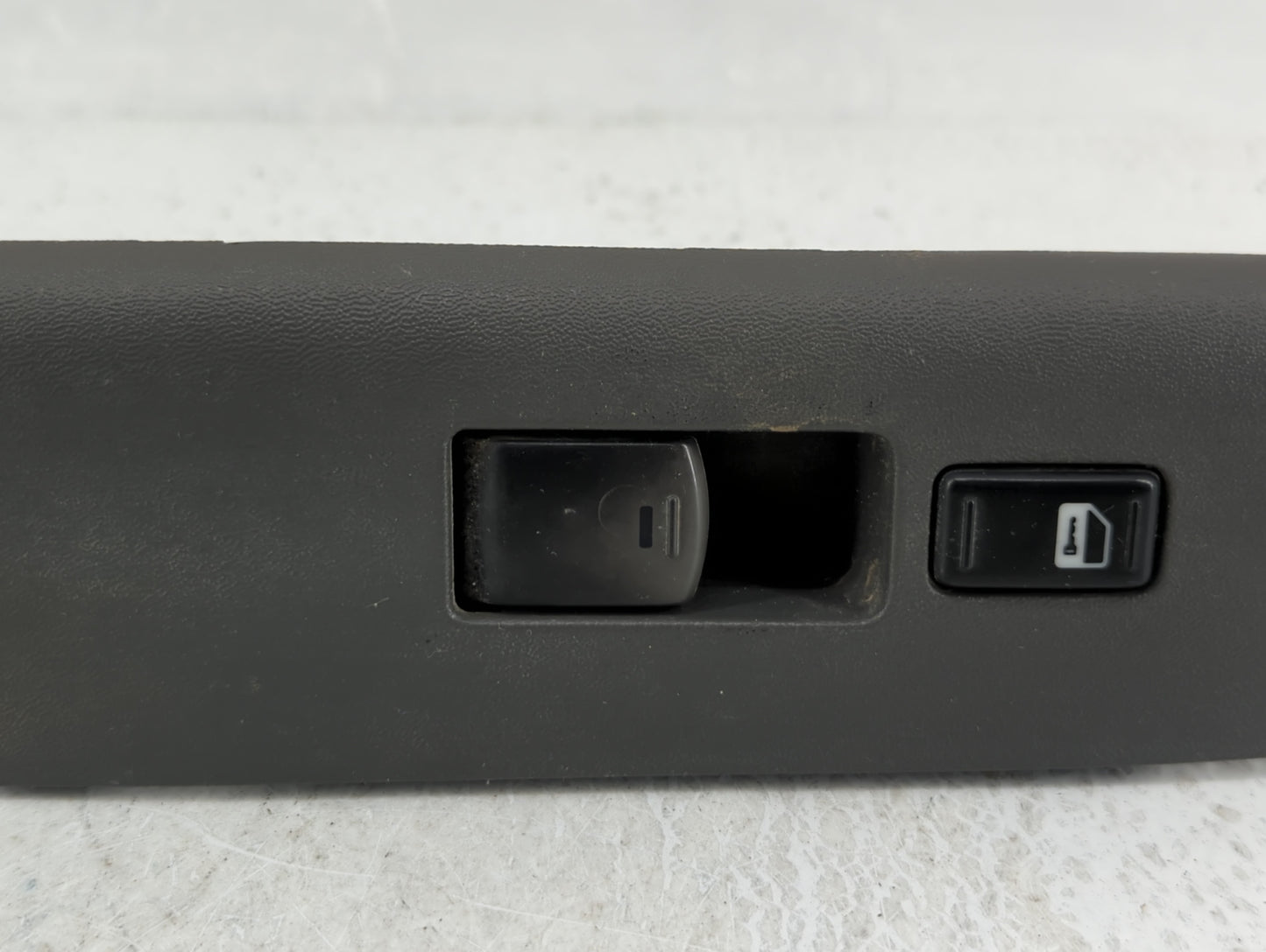 2005-2006 Nissan Pathfinder Master Power Window Switch Replacement Driver Side Left P/N:25411EA002 Fits Fits 2005 2006 OEM U