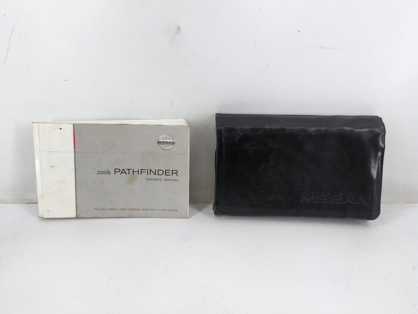 2006 Nissan Pathfinder Owners Manual Book Guide P/N:OM6E-0R51U1 OEM Used Auto Parts - Oemusedautoparts1.com