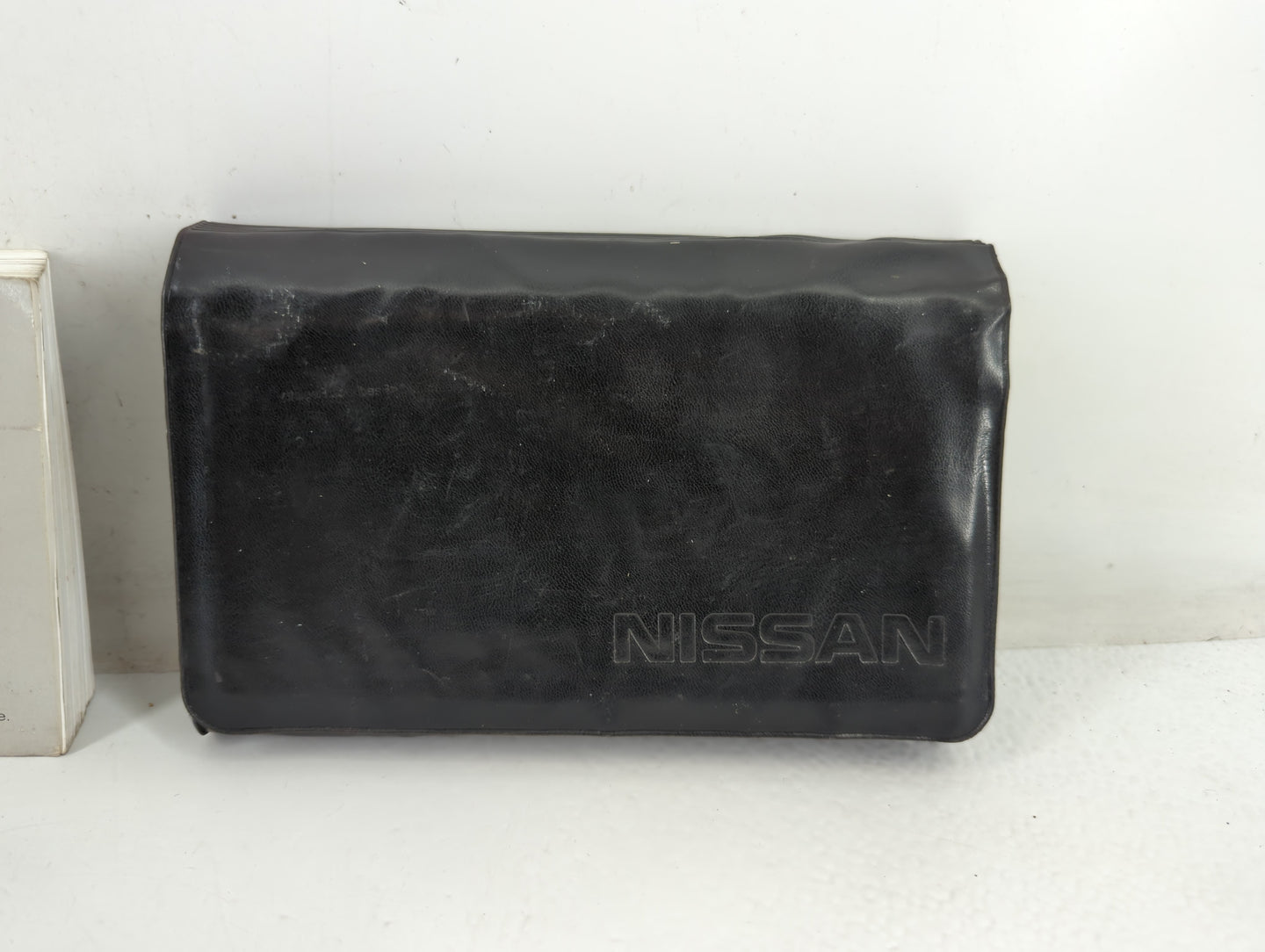 2006 Nissan Pathfinder Owners Manual Book Guide P/N:OM6E-0R51U1 OEM Used Auto Parts - Oemusedautoparts1.com