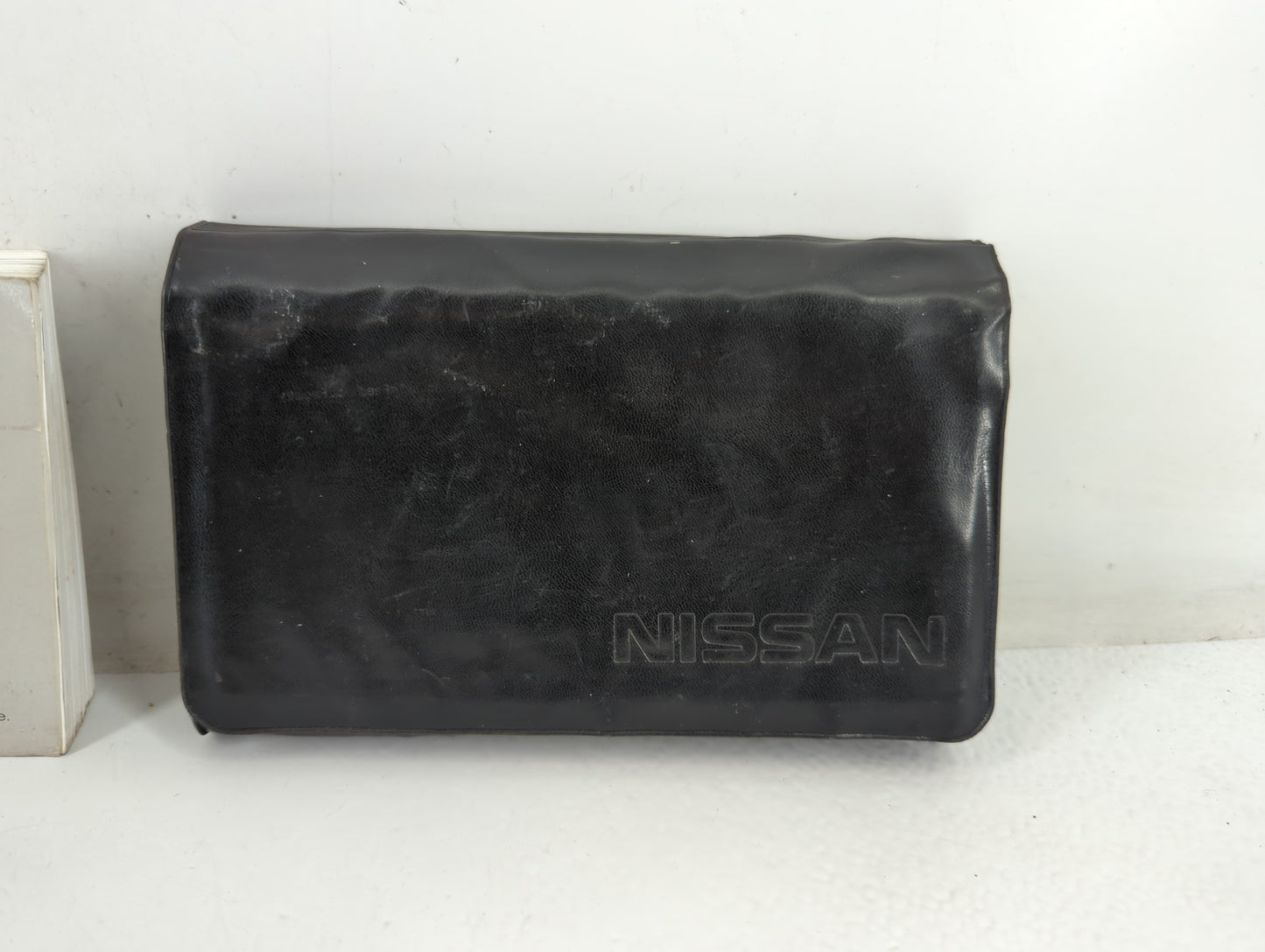 2006 Nissan Pathfinder Owners Manual Book Guide P/N:OM6E-0R51U1 OEM Used Auto Parts - Oemusedautoparts1.com