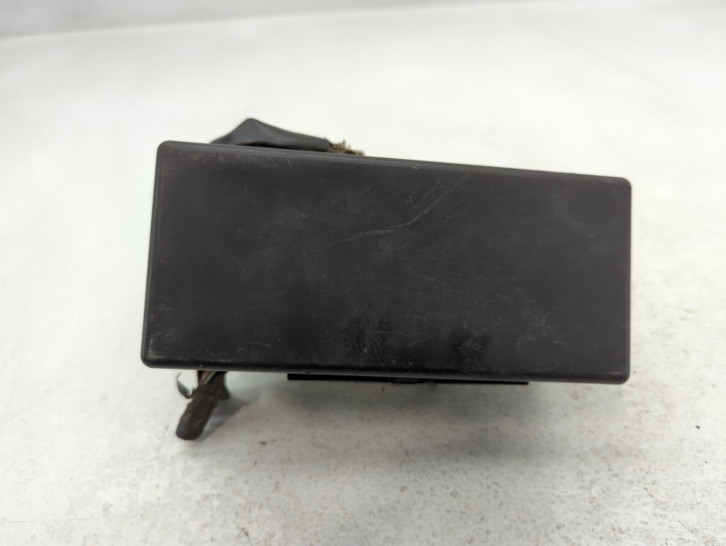 2005-2006 Nissan Pathfinder Fusebox Fuse Box Panel Relay Module P/N:6356-4005 Fits Fits 2005 2006 2007 OEM Used Auto Parts -
