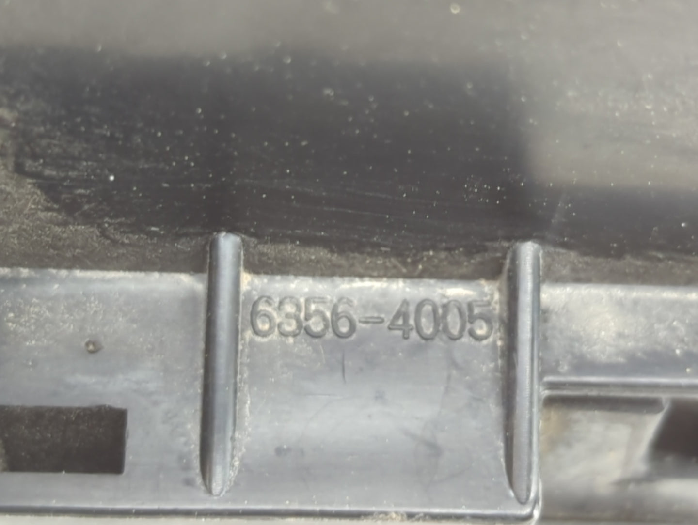 2005-2006 Nissan Pathfinder Fusebox Fuse Box Panel Relay Module P/N:6356-4005 Fits Fits 2005 2006 2007 OEM Used Auto Parts -