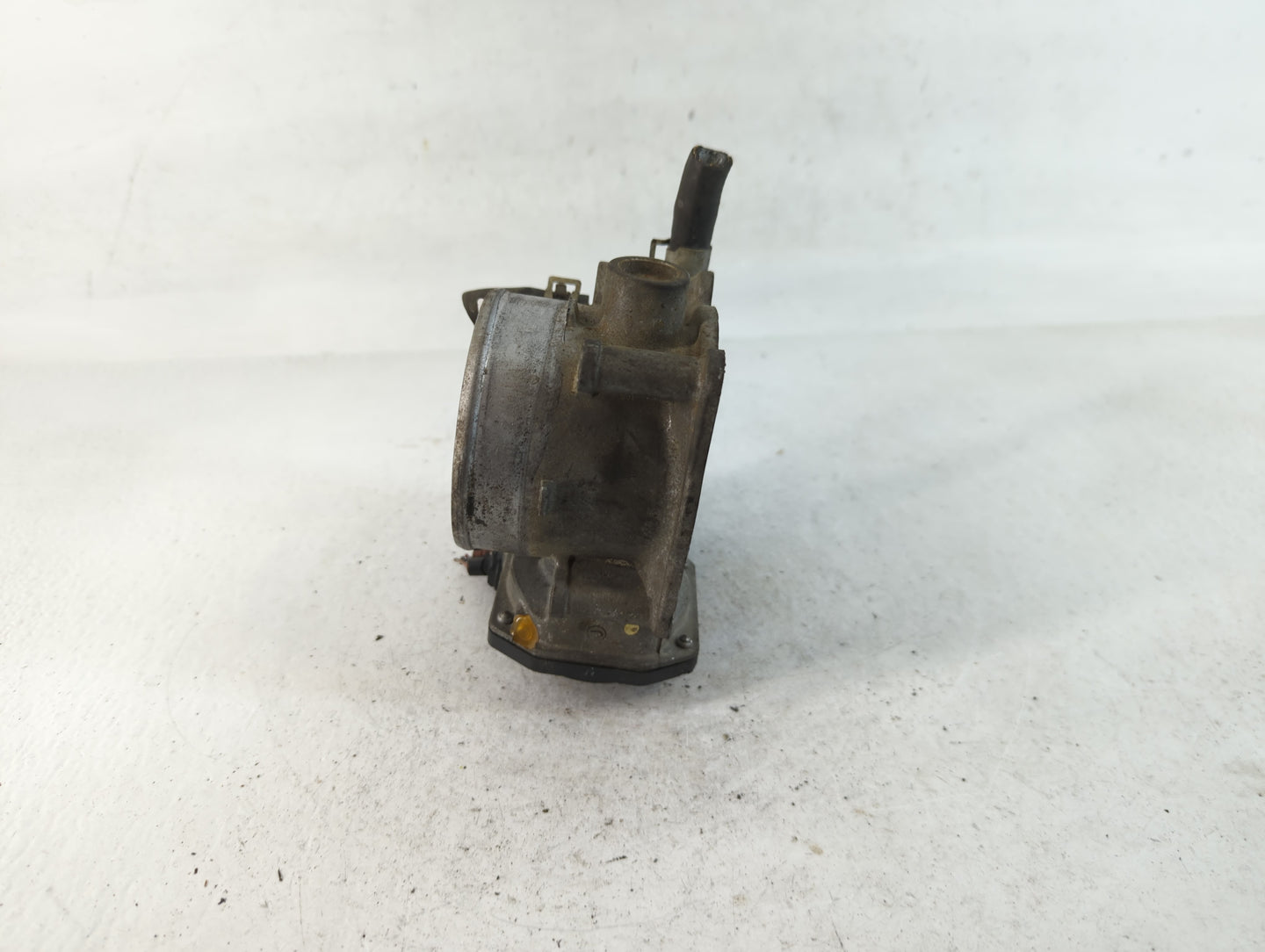 2005-2012 Nissan Pathfinder Throttle Body P/N:16119 7S001 Fits Fits 2005 2006 2007 2008 2009 2010 2011 2012 2013 2014 OEM Us