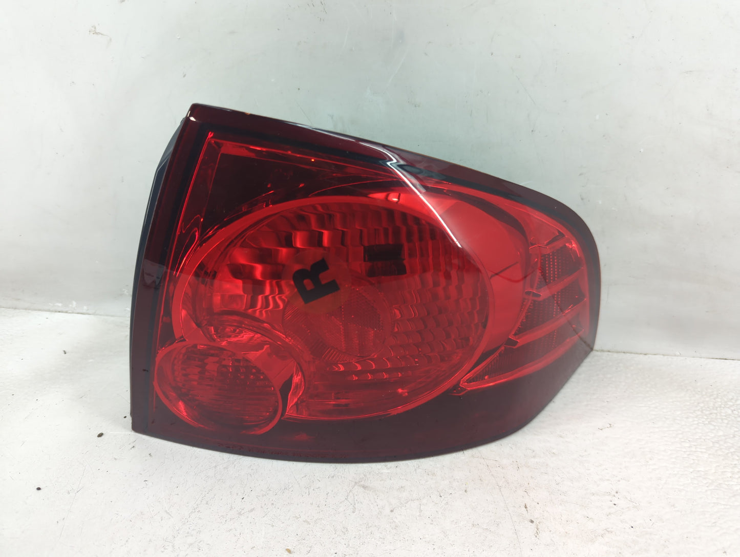 2004-2006 Nissan Sentra Tail Light Assembly Passenger Right OEM Fits Fits 2004 2005 2006 OEM Used Auto Parts - Oemusedautopa