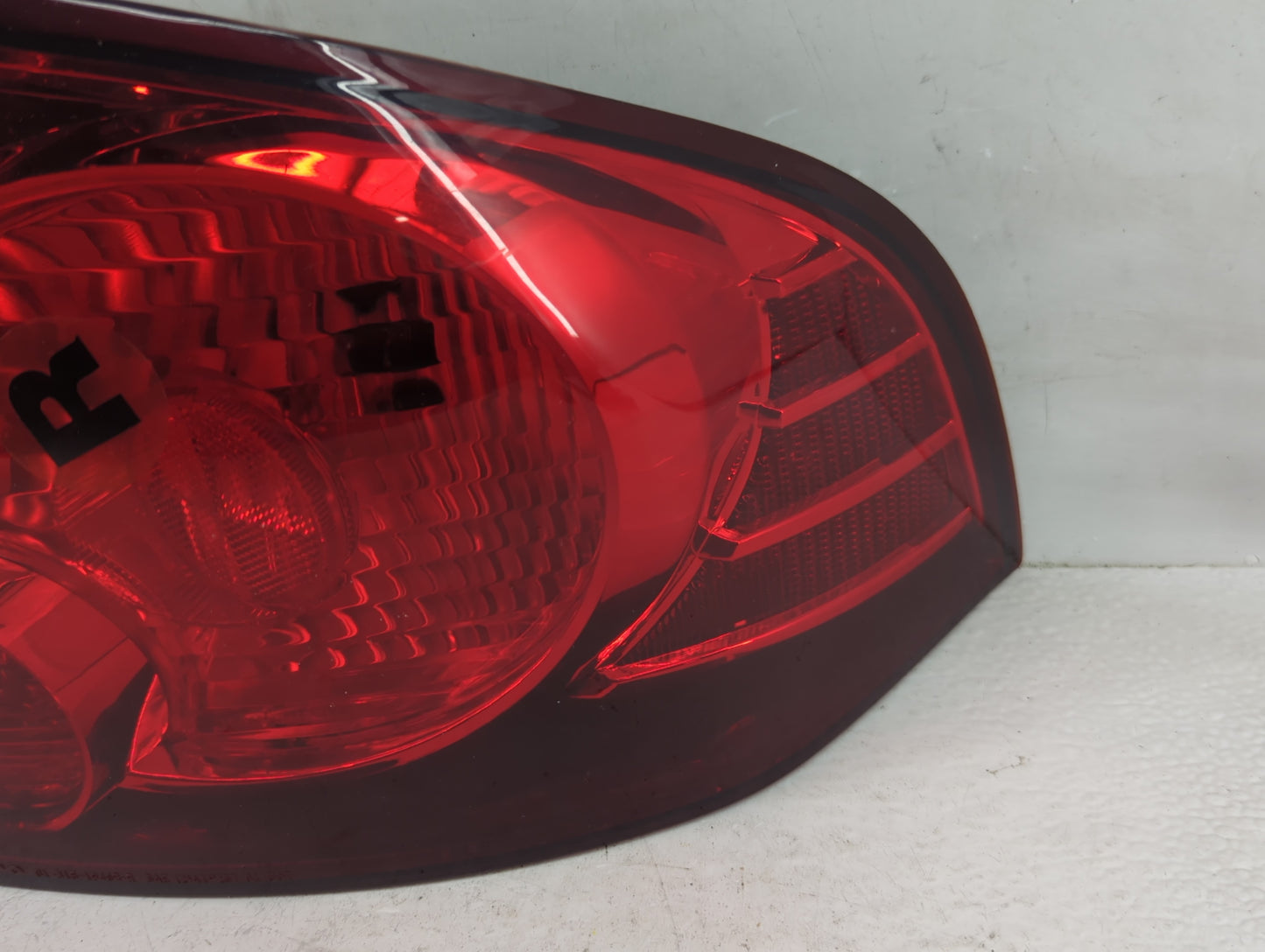 2004-2006 Nissan Sentra Tail Light Assembly Passenger Right OEM Fits Fits 2004 2005 2006 OEM Used Auto Parts - Oemusedautopa