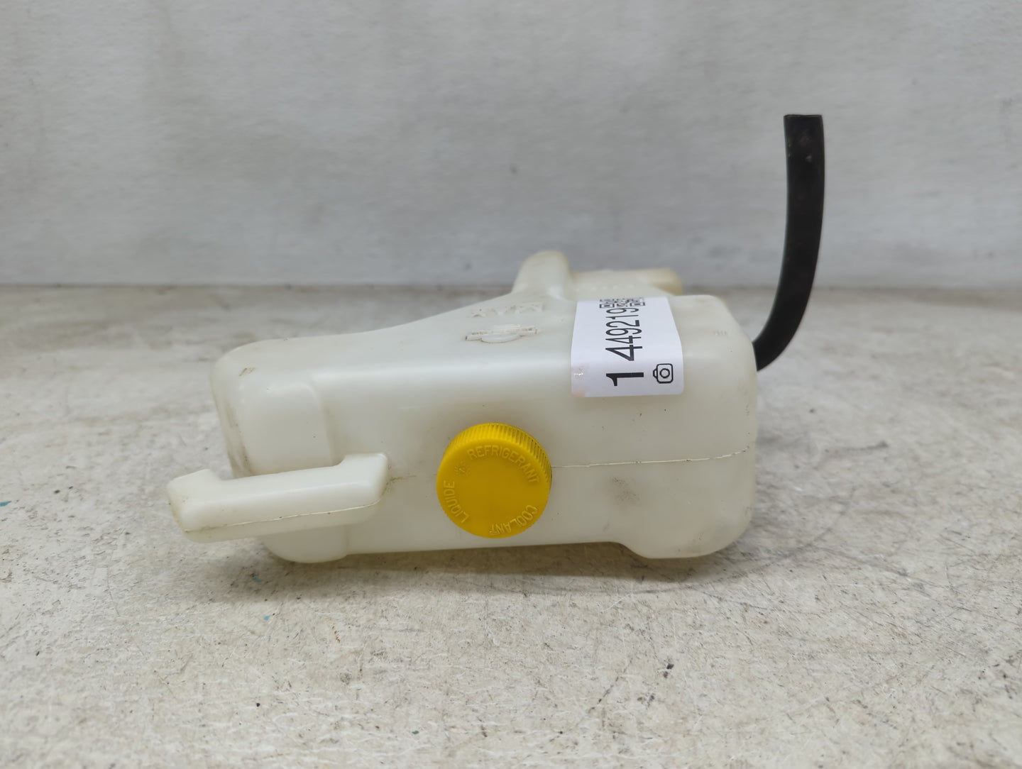 2004-2006 Nissan Sentra Radiator Coolant Overflow Expansion Tank Bottle 1449219 - Oemusedautoparts1.com