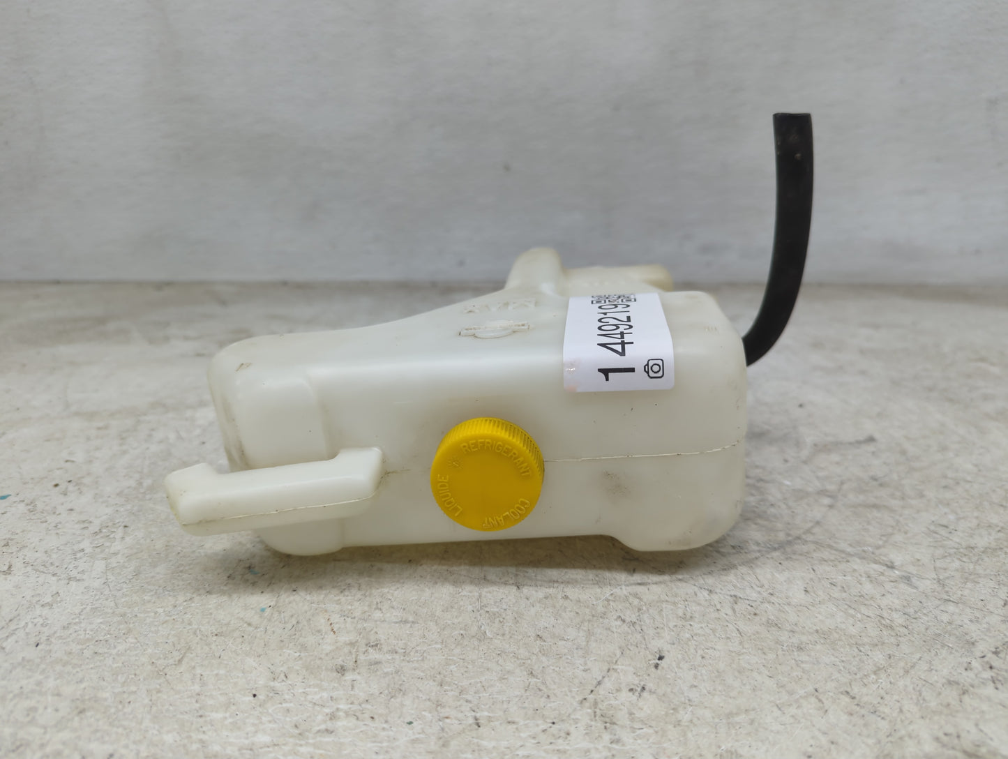 2004-2006 Nissan Sentra Radiator Coolant Overflow Expansion Tank Bottle 1449219 - Oemusedautoparts1.com