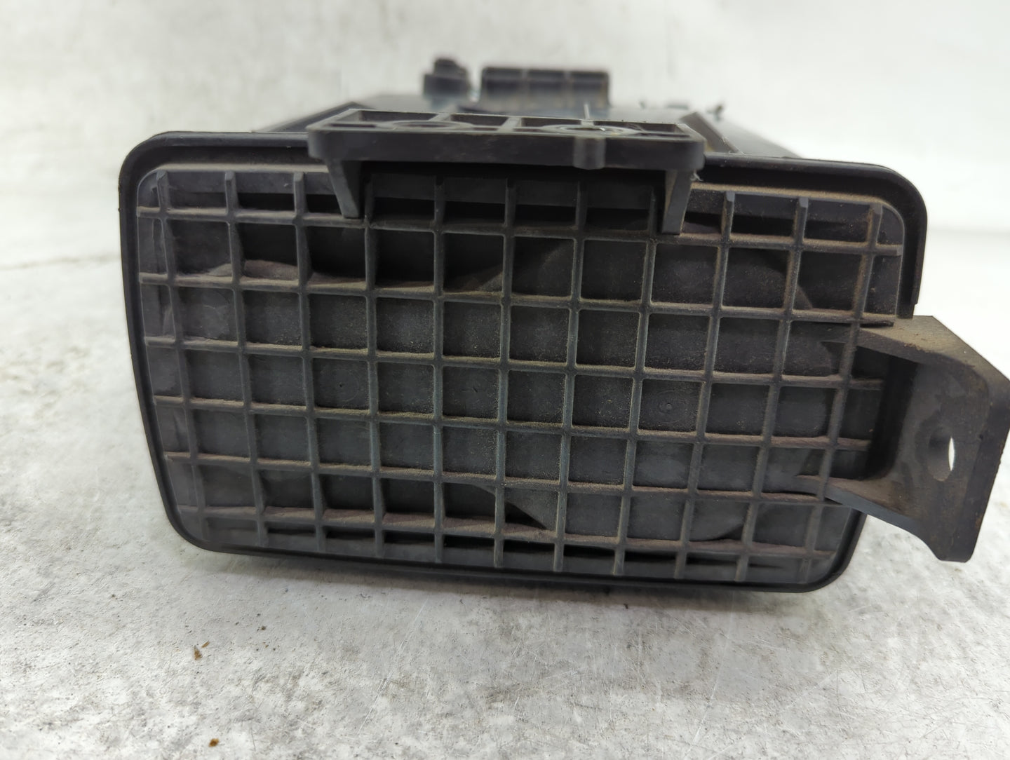 2006 Nissan Sentra Fuel Vapor Charcoal Canister - Oemusedautoparts1.com