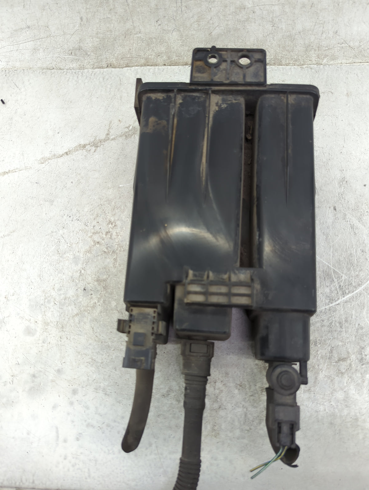 2006 Nissan Sentra Fuel Vapor Charcoal Canister - Oemusedautoparts1.com