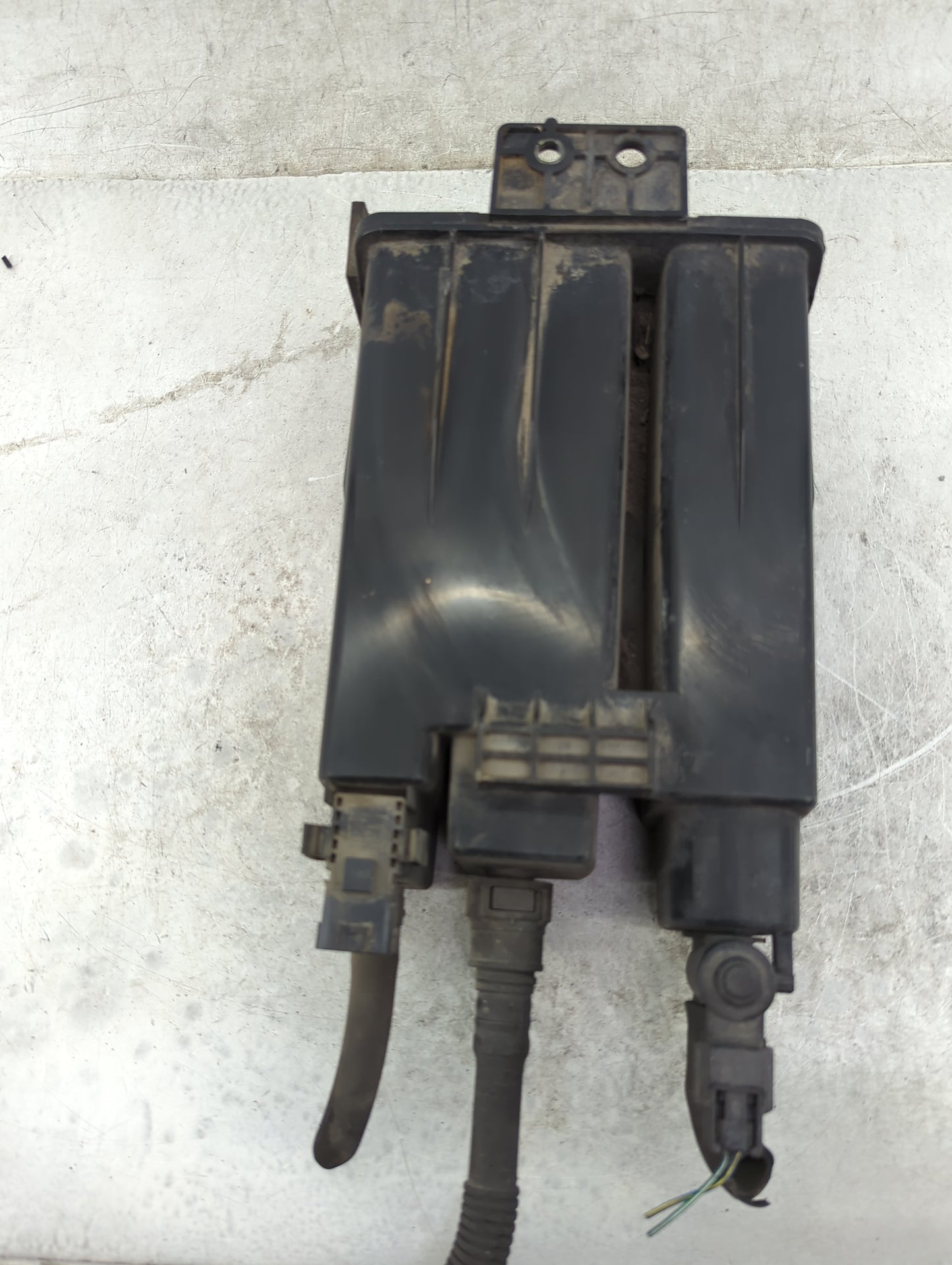 2006 Nissan Sentra Fuel Vapor Charcoal Canister - Oemusedautoparts1.com