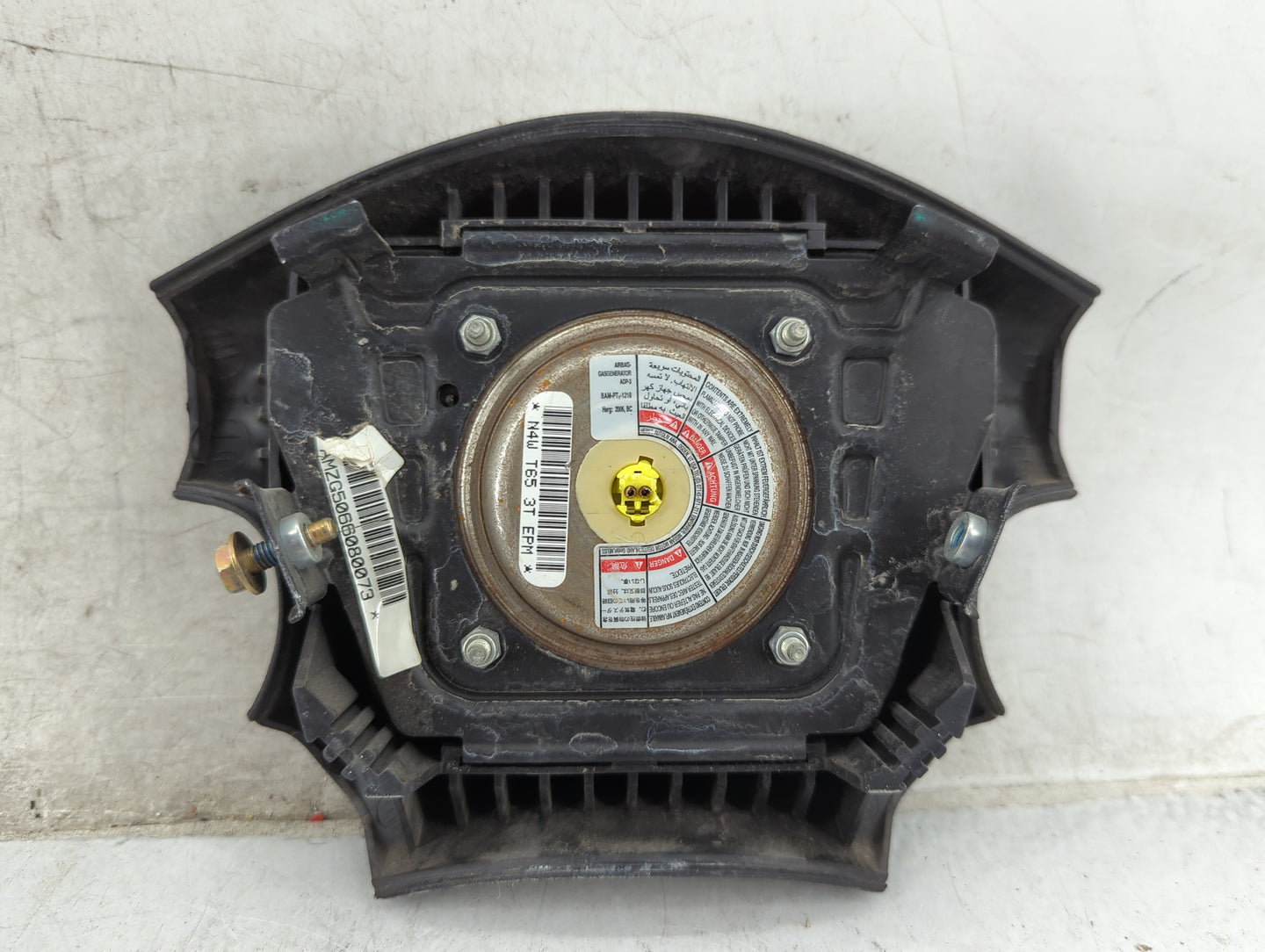 2003-2006 Nissan Sentra Air Bag Driver Left Steering Wheel Mounted 1466051 - Oemusedautoparts1.com