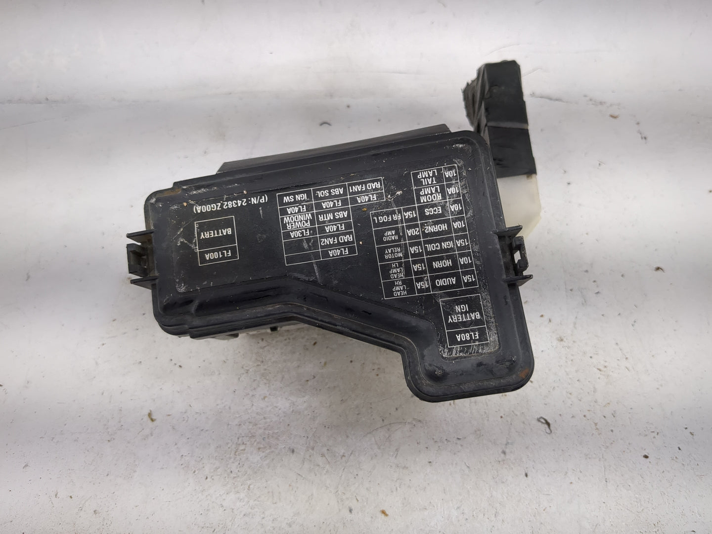2000-2006 Nissan Sentra Fusebox Fuse Box Panel Relay Module P/N:24382 2G00A 24382 5M001 Fits OEM Used Auto Parts - Oemusedau