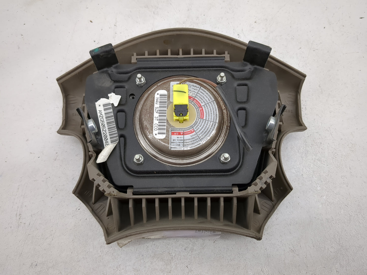 2003-2006 Nissan Sentra Air Bag Driver Left Steering Wheel Mounted Fits Fits 2003 2004 2005 2006 OEM Used Auto Parts - Oemus
