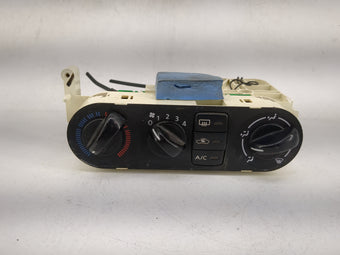 compare product 2006 Nissan Sentra Climate Control Module Temperature AC/Heater Replacement P/N:100682-B C101, 6038175011038 Fits OEM Used Auto Parts