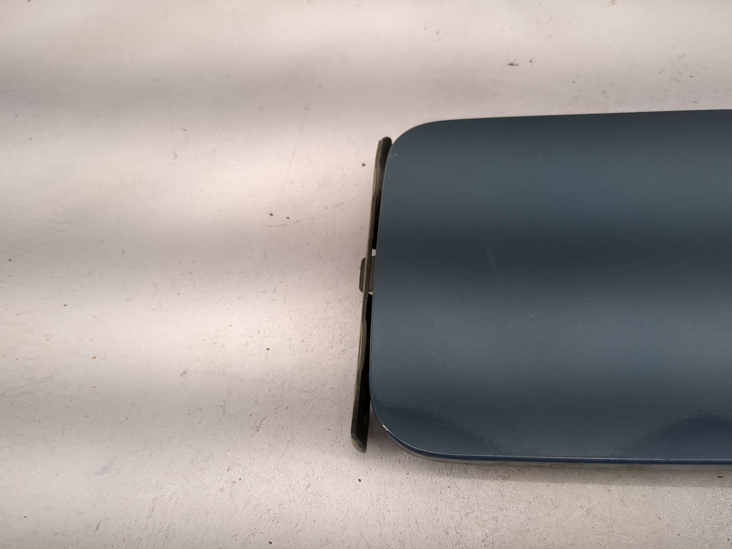 2006 Nissan Sentra Fuel Tank Door Lid Gas Tank Blue - Oemusedautoparts1.com