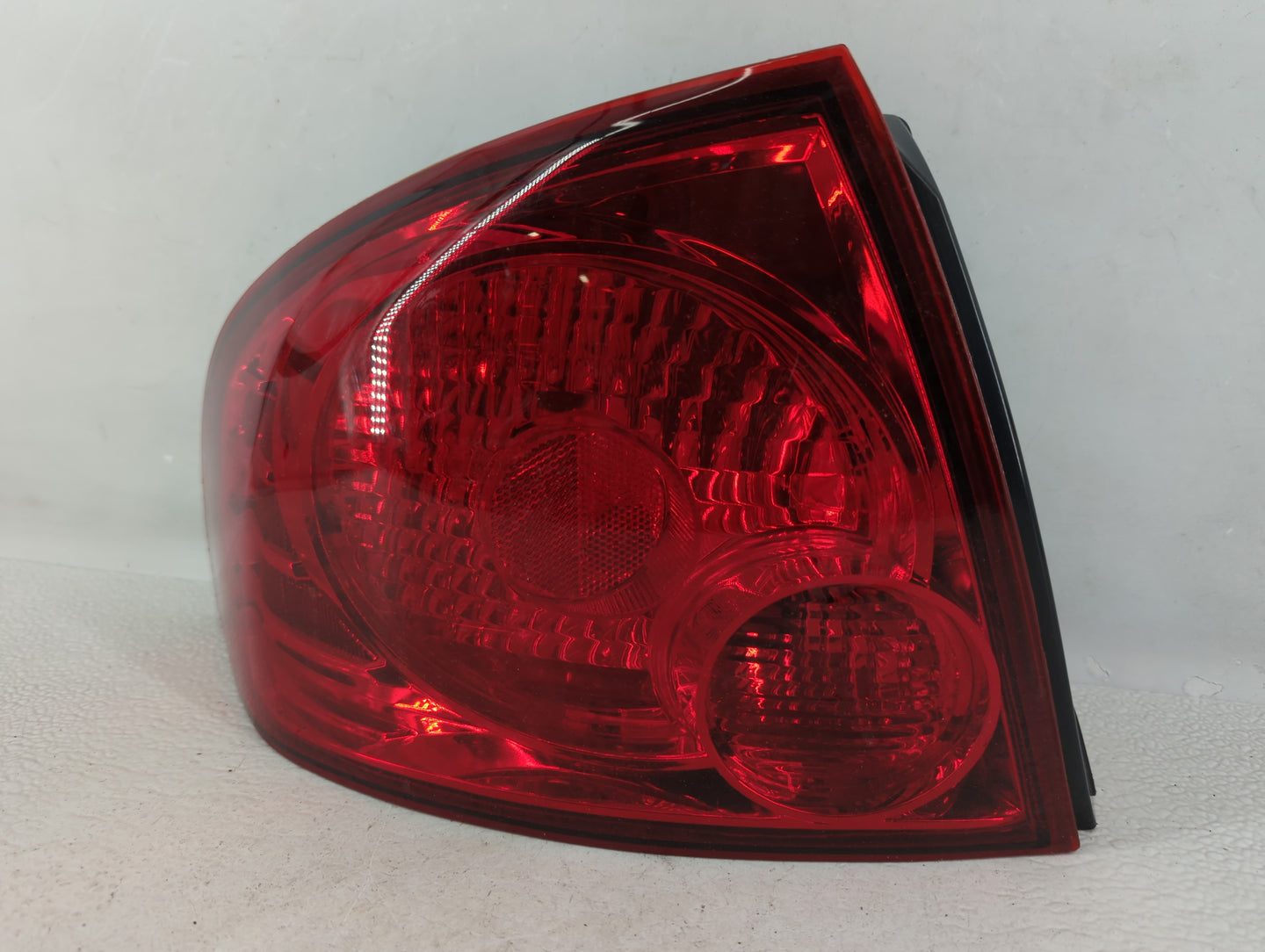2004-2006 Nissan Sentra Tail Light Assembly Driver Left OEM P/N:315-1946L Fits Fits 2004 2005 2006 OEM Used Auto Parts - Oem