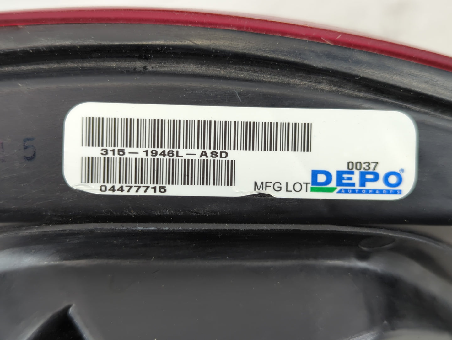 2004-2006 Nissan Sentra Tail Light Assembly Driver Left OEM P/N:315-1946L Fits Fits 2004 2005 2006 OEM Used Auto Parts - Oem