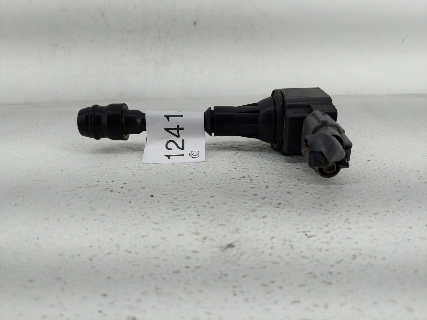 2004-2006 Nissan Titan Ignition Coil Igniter Pack - Oemusedautoparts1.com