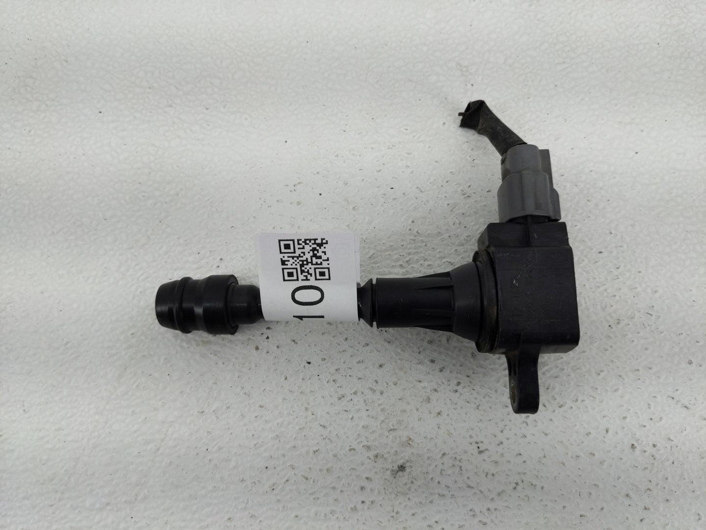 2004-2006 Nissan Titan Ignition Coil Igniter Pack - Oemusedautoparts1.com