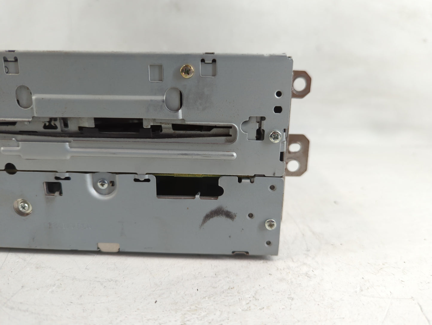 2006 Nissan Titan Radio AM FM Cd Player Receiver Replacement P/N:28185 ZH51A Fits OEM Used Auto Parts - Oemusedautoparts1.co