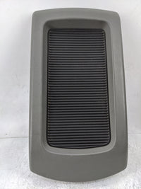 2006-2007 Nissan Titan Center Console Armrest Cover Lid P/N:68260 7S000 68S20 7S000 Fits Fits 2006 2007 OEM Used Auto Parts 