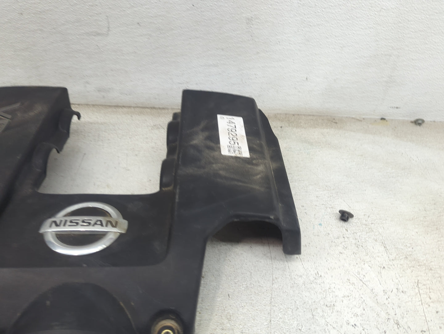 2006 Nissan Titan Engine Cover - Oemusedautoparts1.com