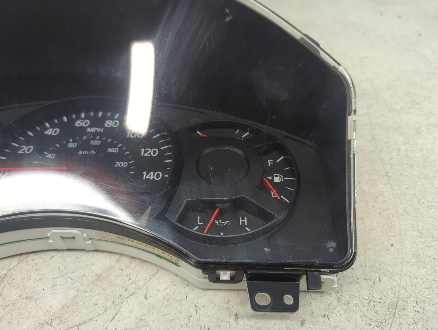 2006 Nissan Titan Instrument Cluster Speedometer Gauges P/N:24810-7S02C 1021629, VP6NDF-10849 Miles: Fits OEM Used Auto Part