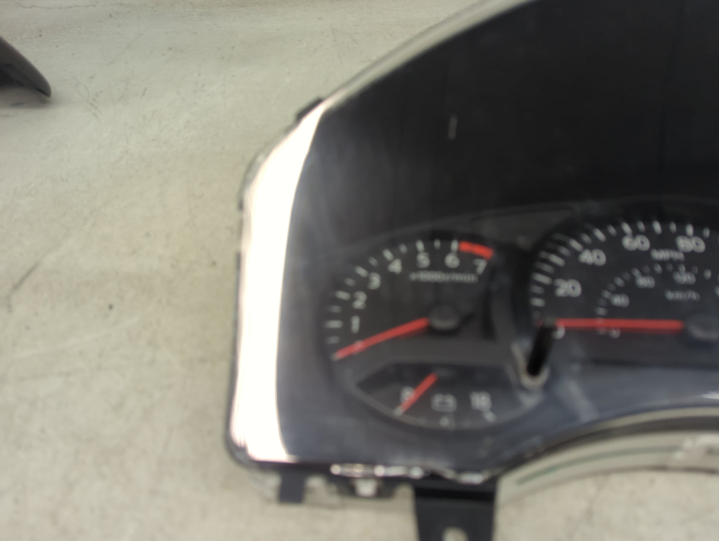 2006 Nissan Titan Instrument Cluster Speedometer Gauges P/N:24810-7S02C 1021629, VP6NDF-10849 Miles: Fits OEM Used Auto Part