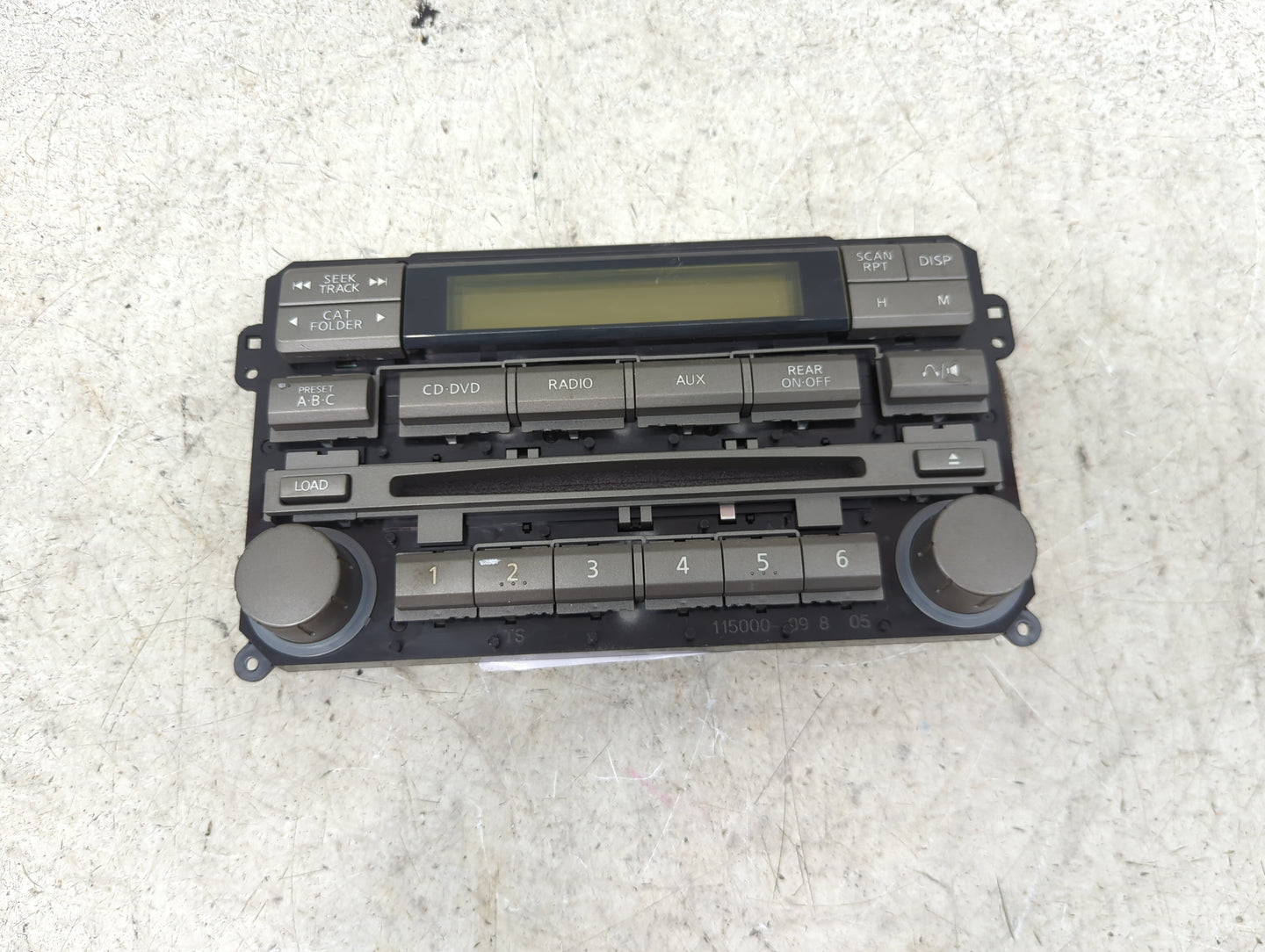 2006-2006 Nissan Titan Radio Control Panel - Oemusedautoparts1.com