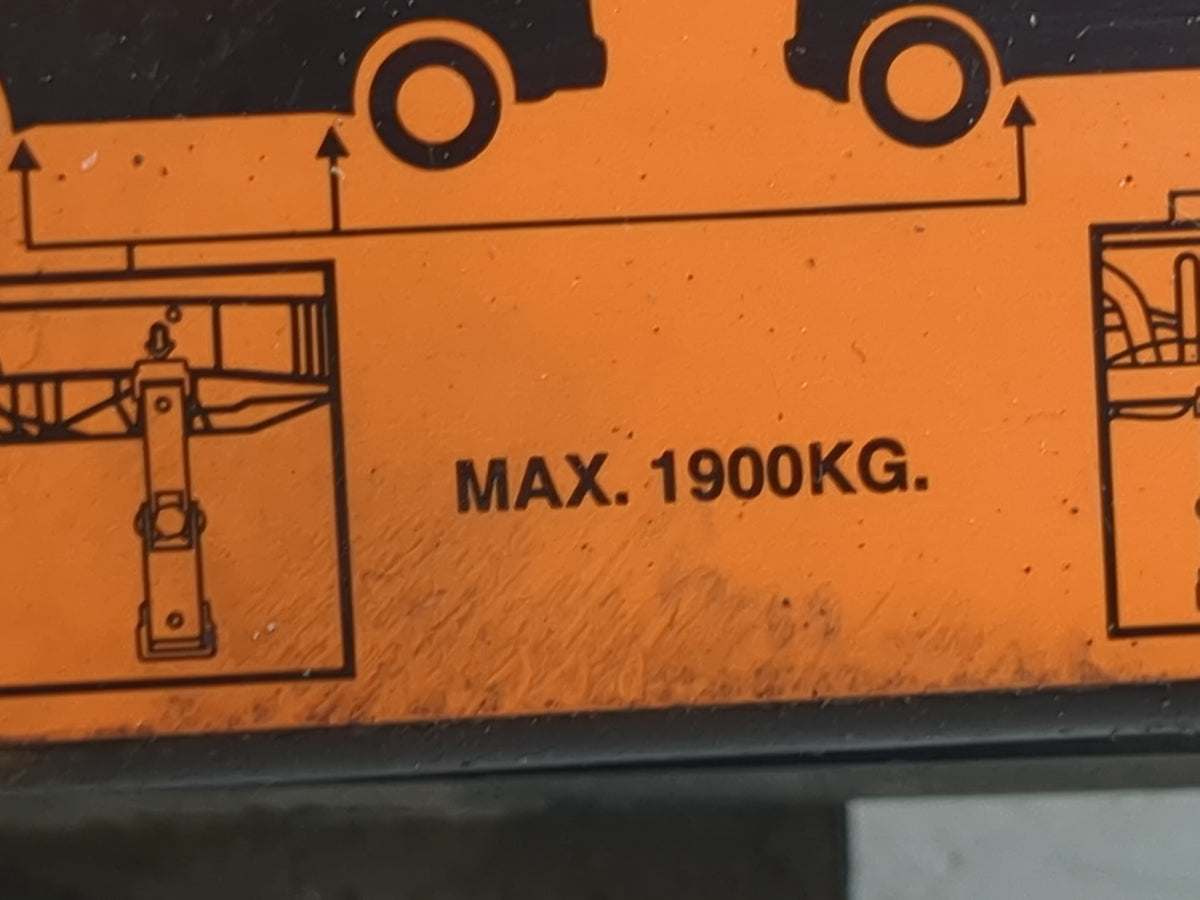 2006 Nissan Titan Spare Scissor Car Jack - Oemusedautoparts1.com
