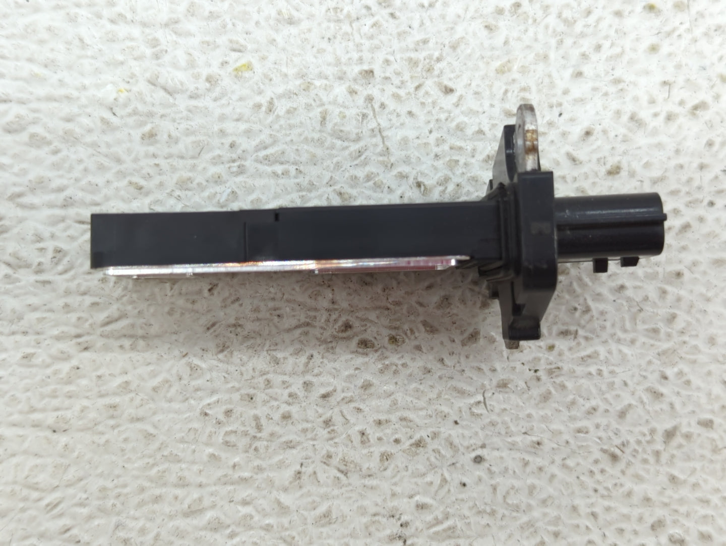2004-2022 Nissan Titan Mass Air Flow Meter Maf - Oemusedautoparts1.com