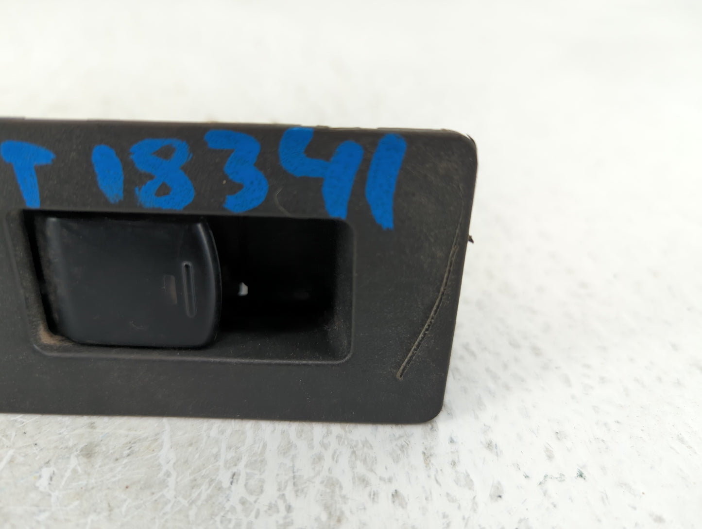 2006 Nissan Titan Master Power Window Switch Replacement Driver Side Left P/N:25411 ZJ30A Fits OEM Used Auto Parts - Oemused