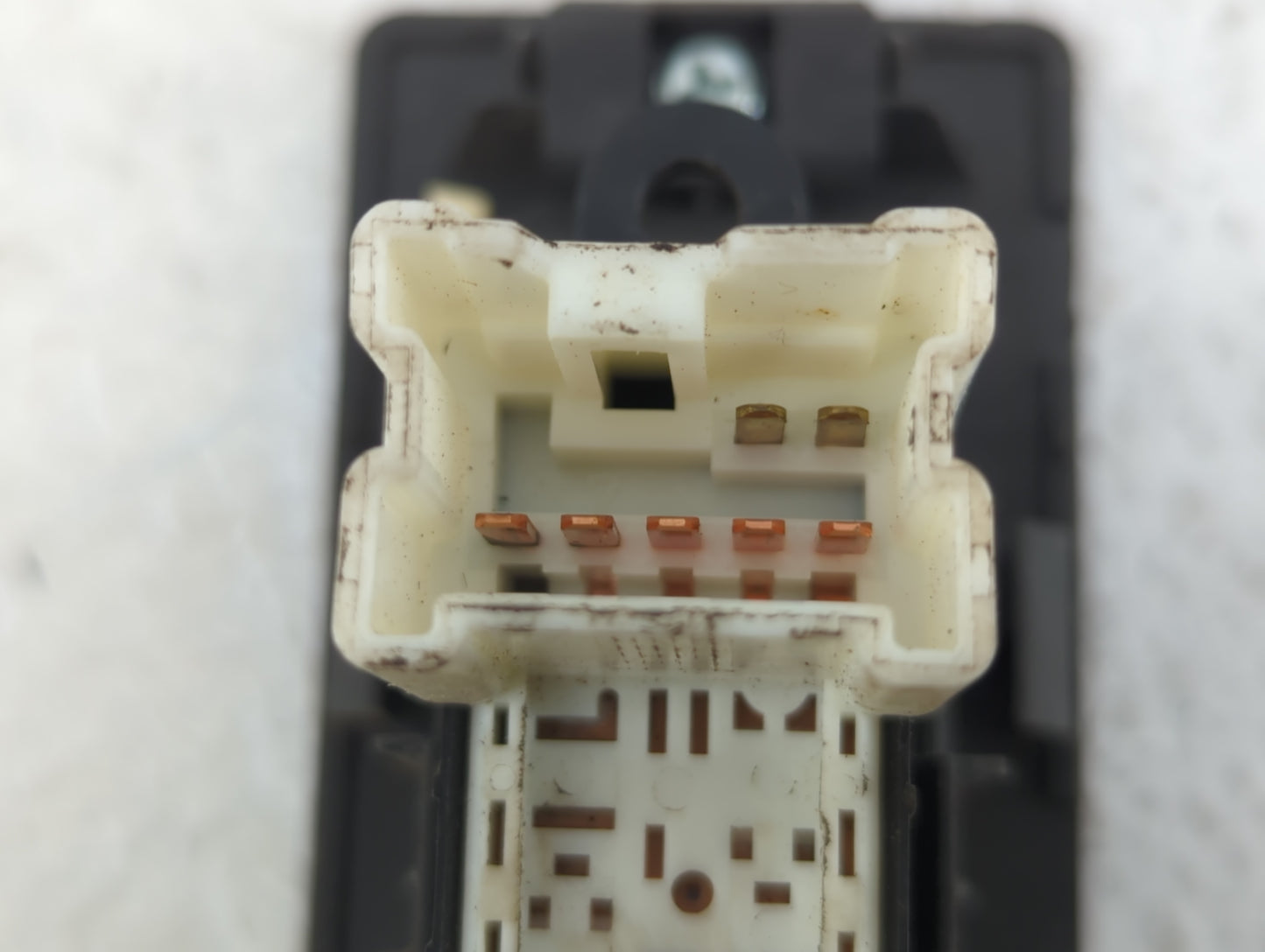 2006 Nissan Titan Master Power Window Switch Replacement Driver Side Left P/N:25411 ZJ30A Fits OEM Used Auto Parts - Oemused
