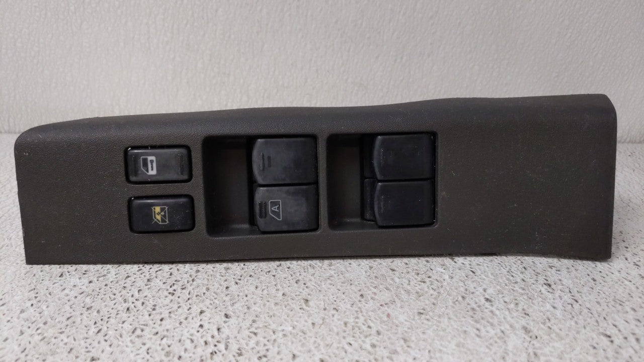 2005-2006 Nissan Xterra Master Power Window Switch Replacement Driver Side Left P/N:0961EA264 80961EA100 Fits Fits 2005 2006