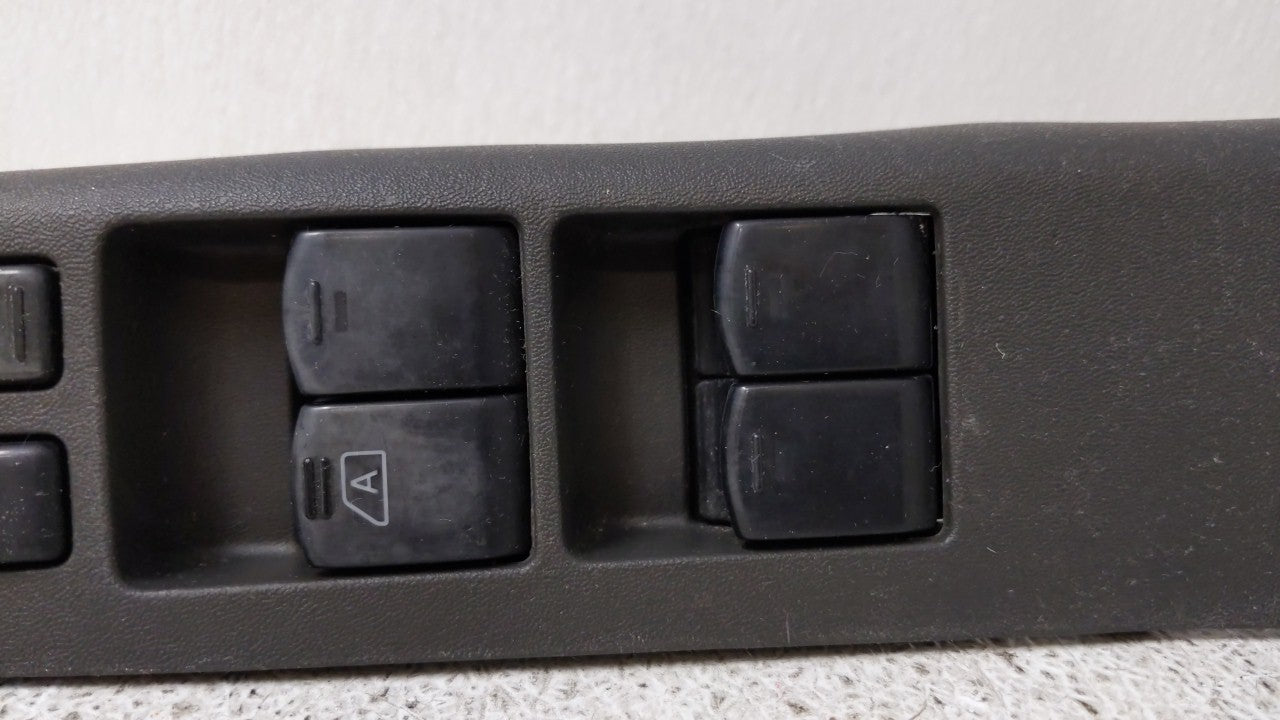 2005-2006 Nissan Xterra Master Power Window Switch Replacement Driver Side Left P/N:0961EA264 80961EA100 Fits Fits 2005 2006