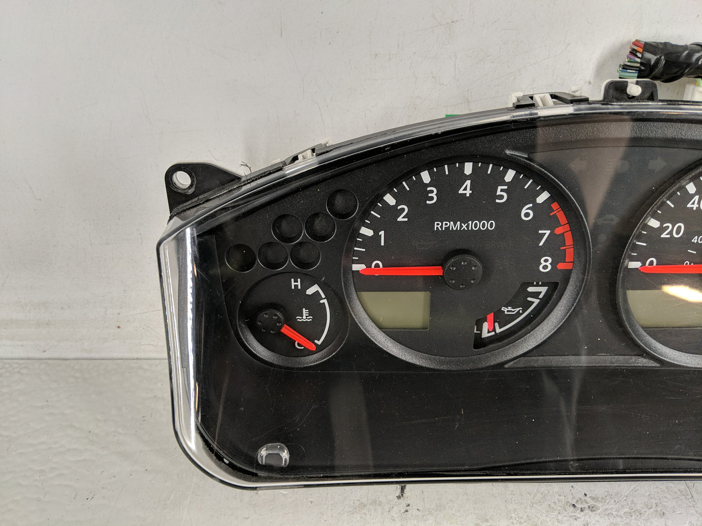 2006-2007 Nissan Xterra Instrument Cluster Speedometer Gauges P/N:24810-EA13C Fits Fits 2006 2007 OEM Used Auto Parts - Oemu