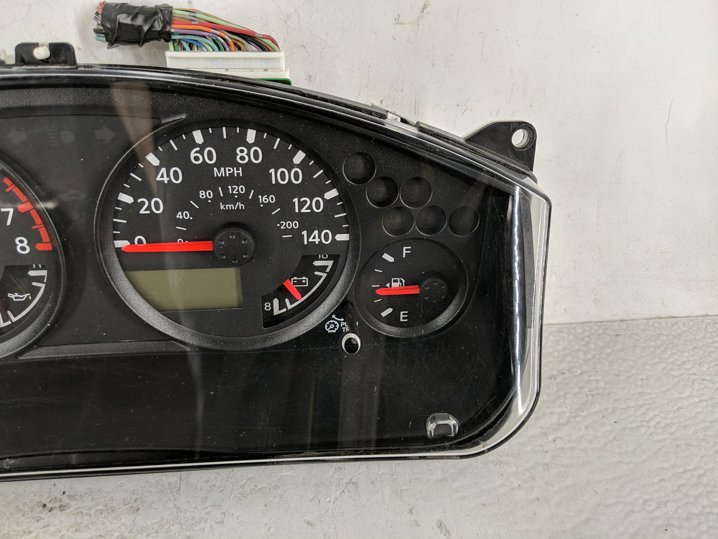 2006-2007 Nissan Xterra Instrument Cluster Speedometer Gauges P/N:24810-EA13C Fits Fits 2006 2007 OEM Used Auto Parts - Oemu