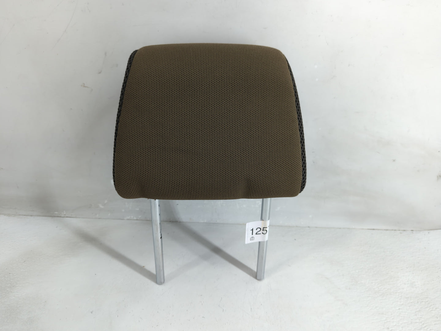 2006 Nissan Xterra Headrest Head Rest Front Driver Passenger Seat Fits OEM Used Auto Parts - Oemusedautoparts1.com