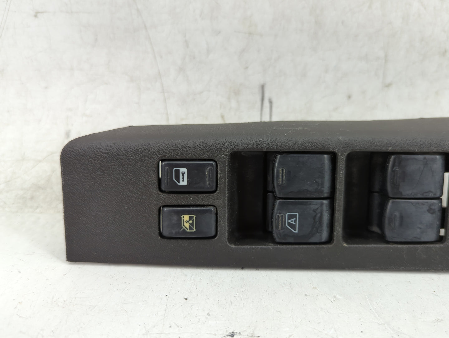 2005-2006 Nissan Xterra Master Power Window Switch Replacement Driver Side Left P/N:80961EA264 Fits Fits 2005 2006 OEM Used 