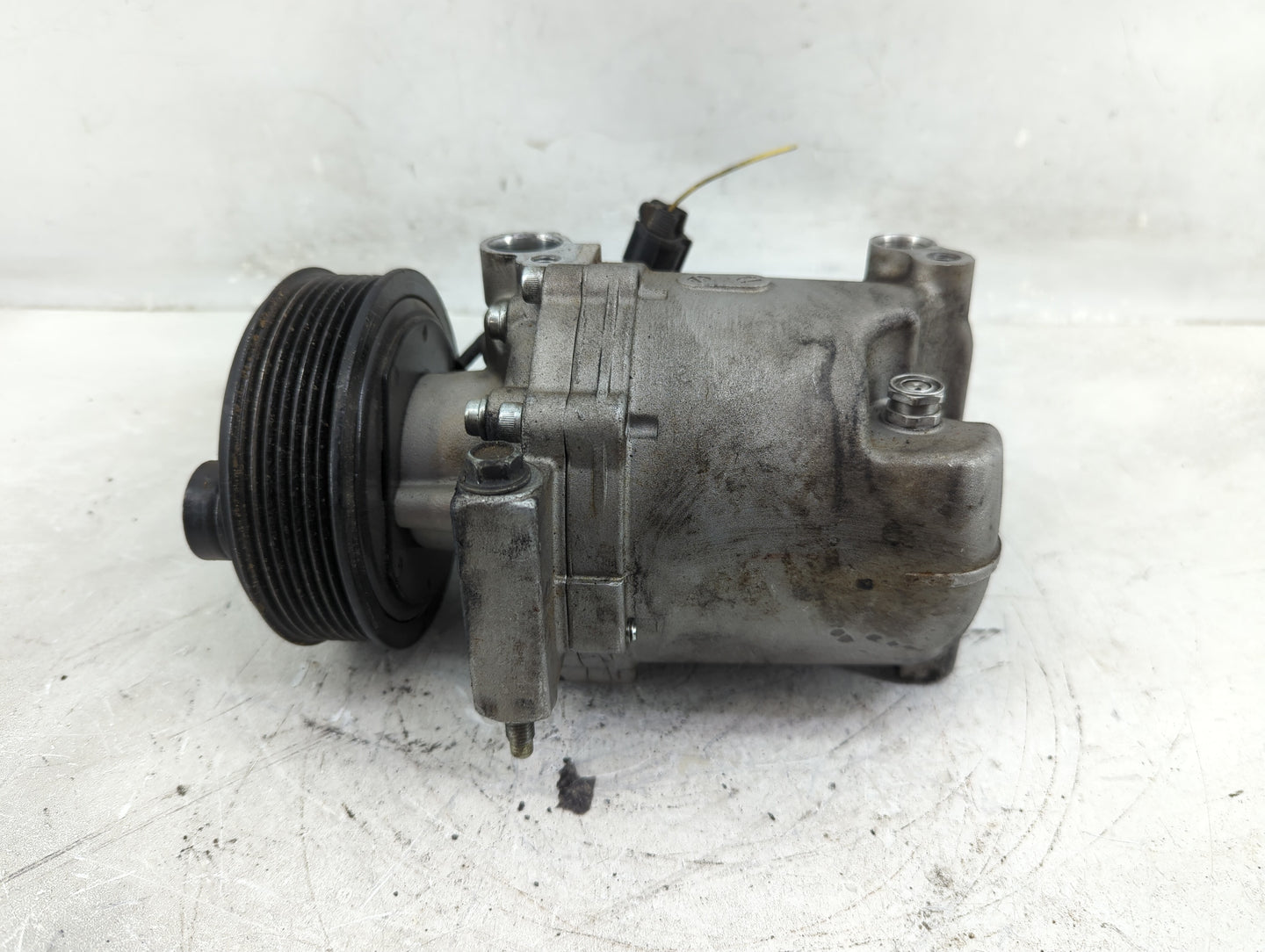 2005-2015 Nissan Xterra Air Conditioning A/c Ac Compressor Oem - Oemusedautoparts1.com