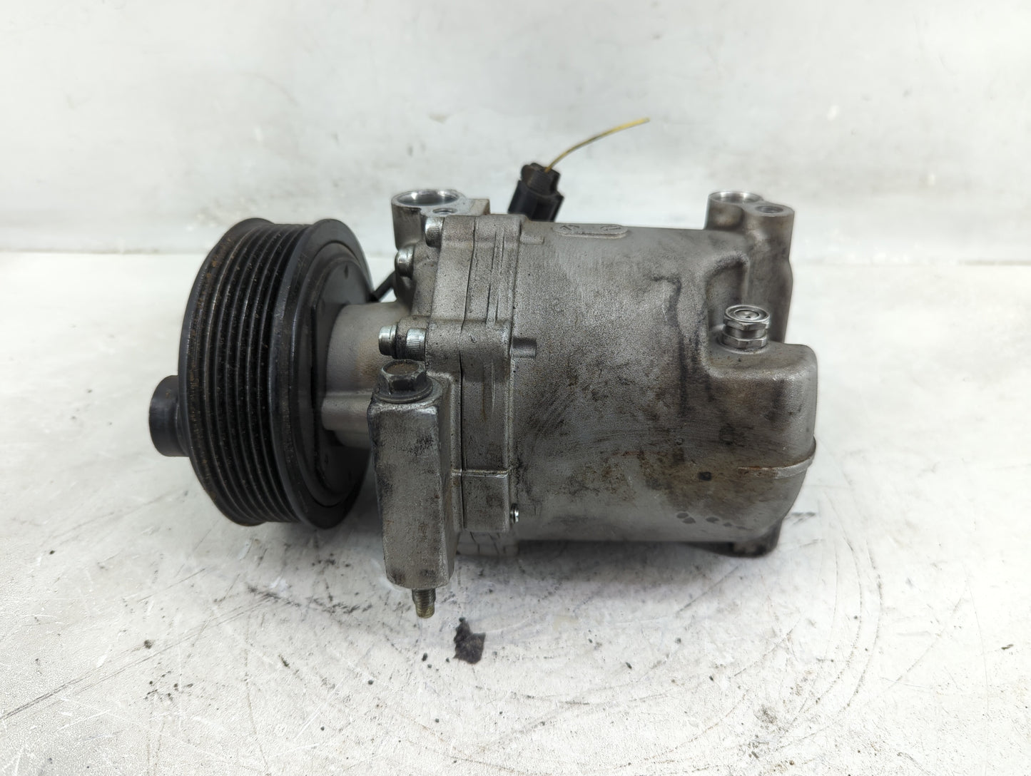 2005-2015 Nissan Xterra Air Conditioning A/c Ac Compressor Oem - Oemusedautoparts1.com