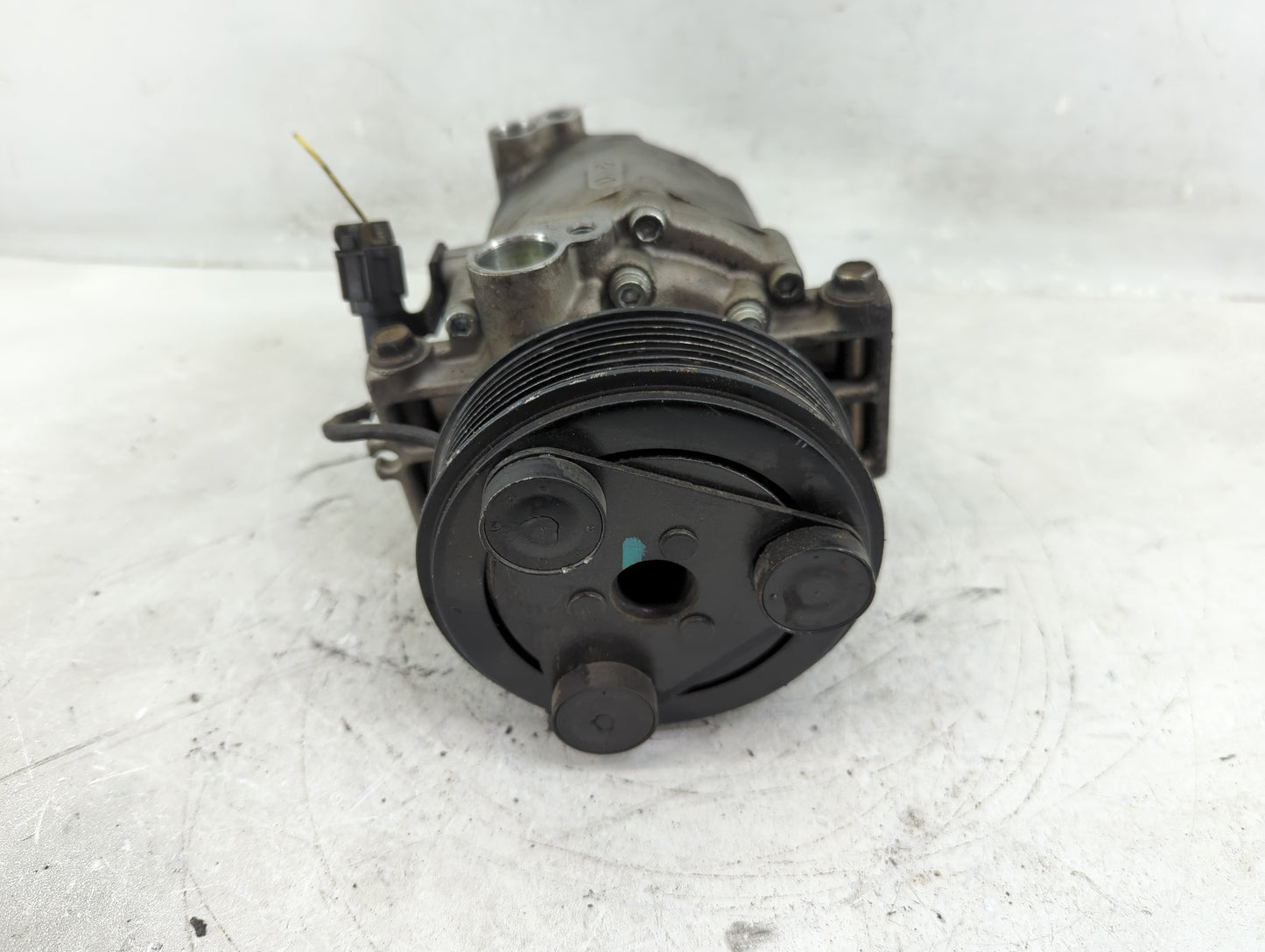2005-2015 Nissan Xterra Air Conditioning A/c Ac Compressor Oem - Oemusedautoparts1.com